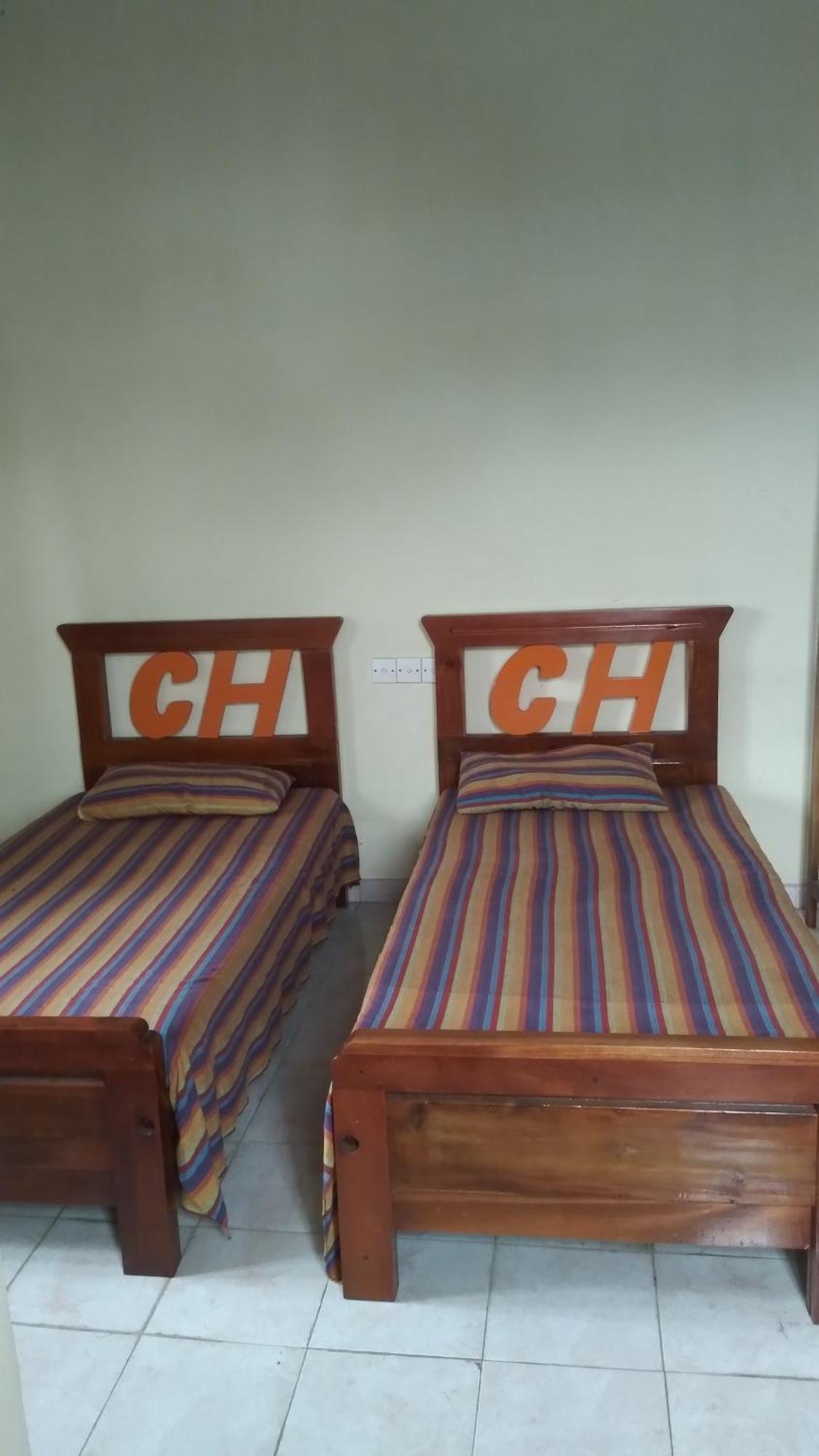 Ch Rooms - Transit Airport 尼甘布 外观 照片